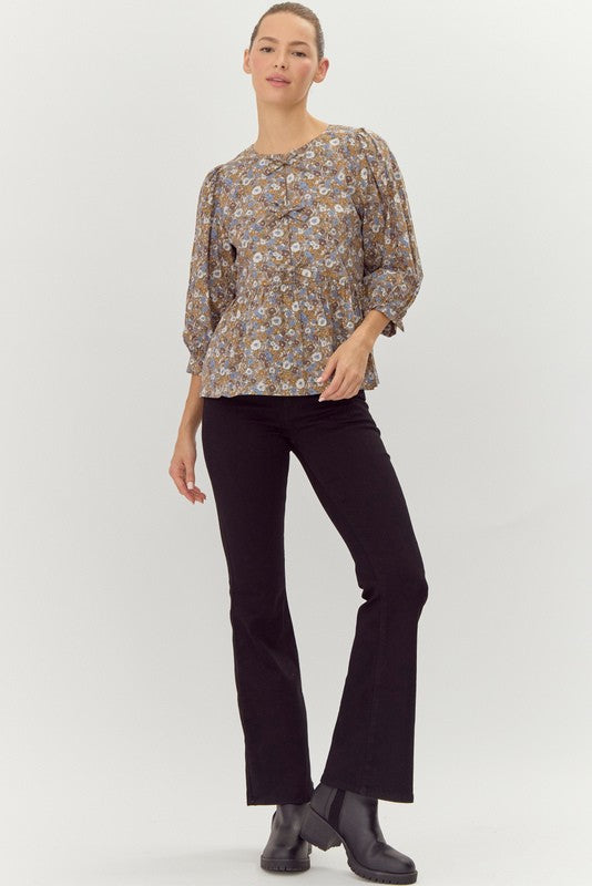 Flower print 3/4 peasant sleeves top