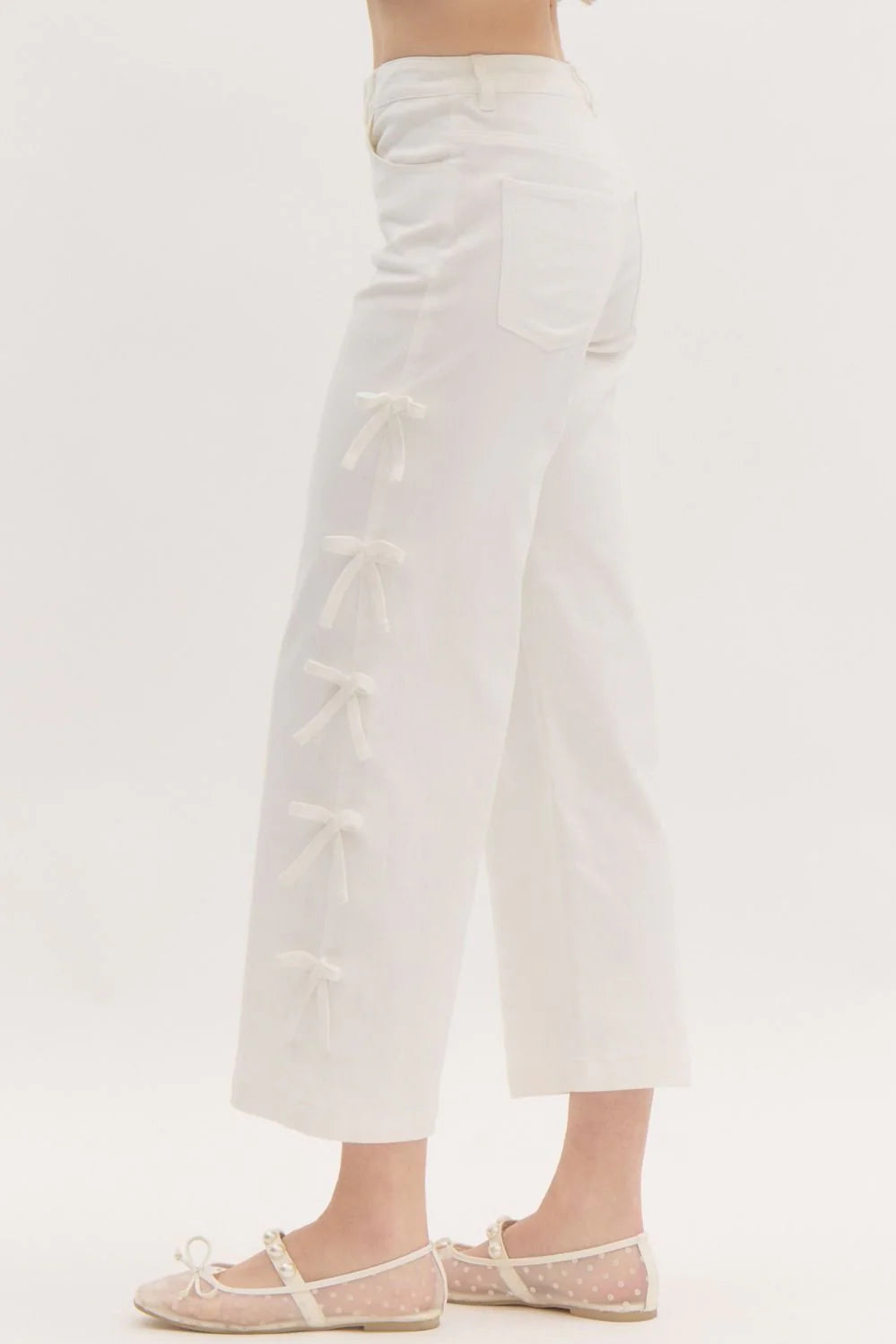 White- Cropped Mid Rise Denim Jeans w/ Mini Bows at the Side