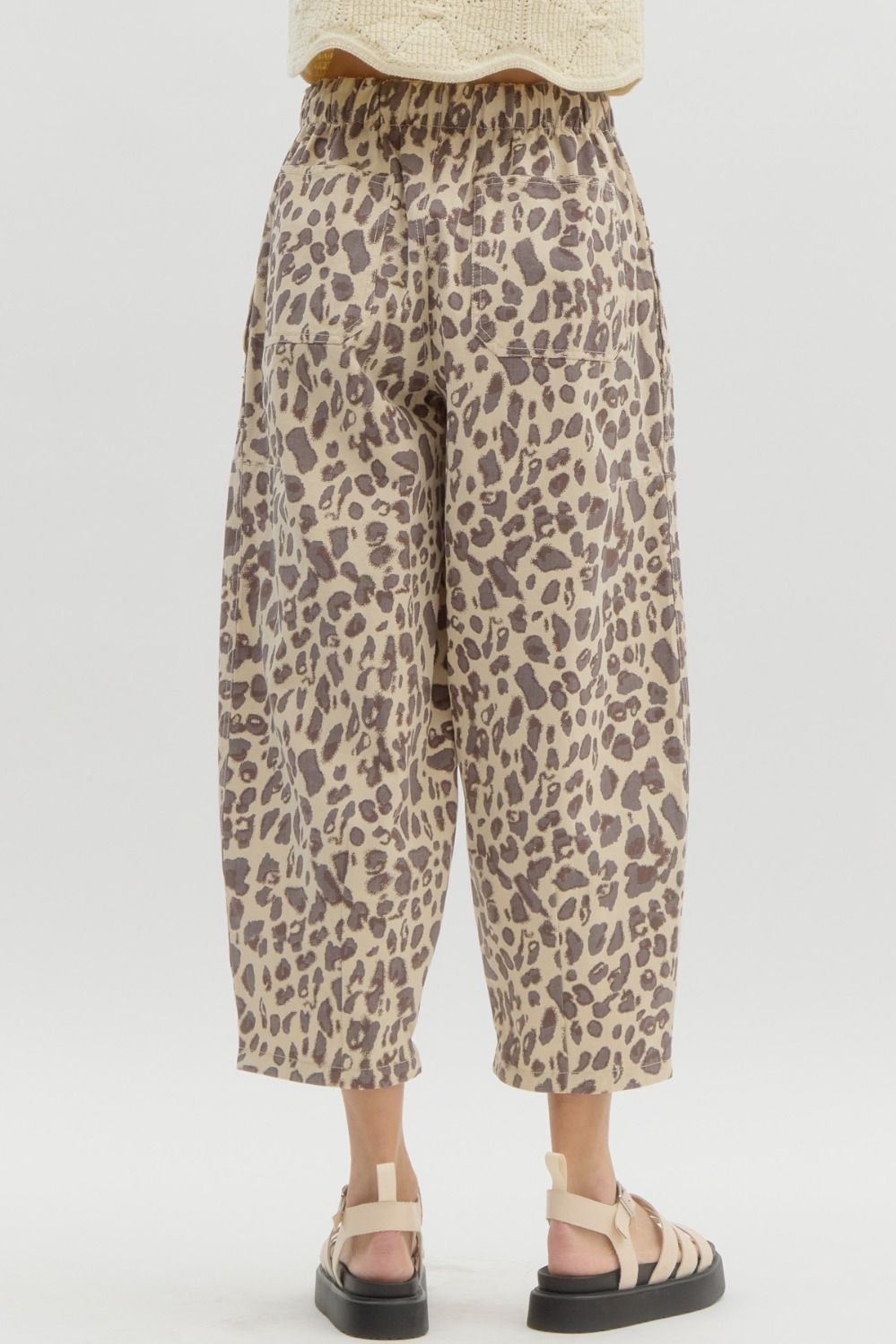 Abstract leopard pattern mid rise ankle length pull-on balloon pants
