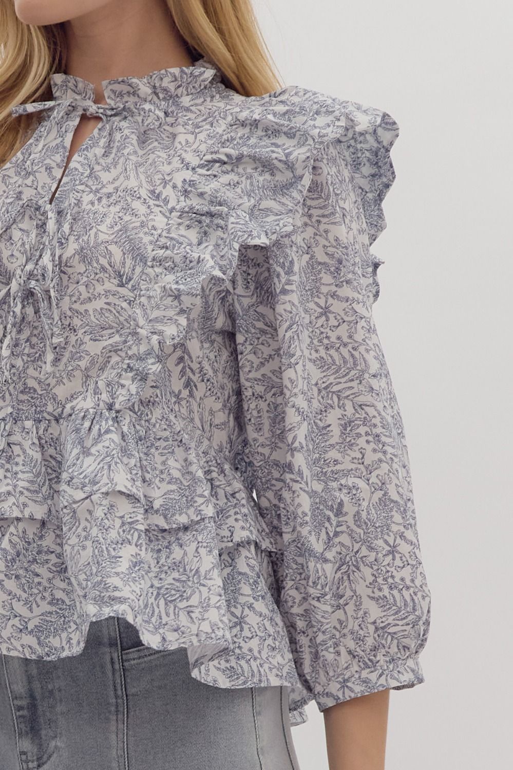 Botanical Print Relaxed Fit Peplum Top w/ Scallop Finished Ruffle Detail