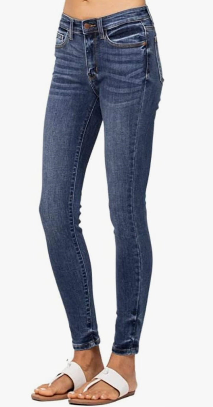 Mid Rise Handsand Classic Slim Fit