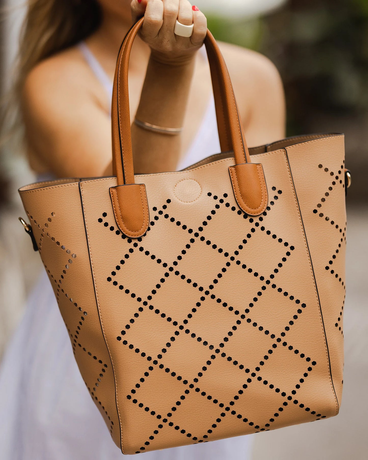 Bermuda Tote Bag