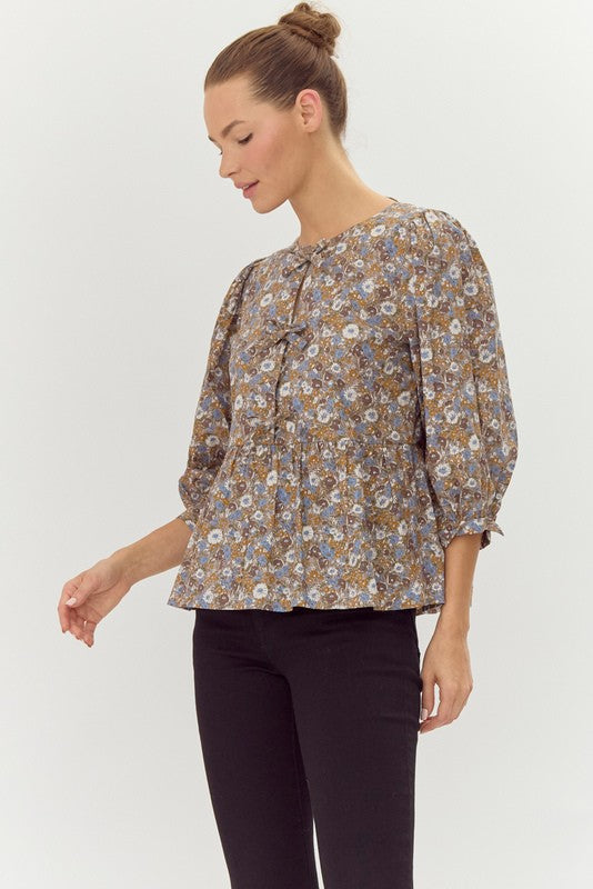 Flower print 3/4 peasant sleeves top