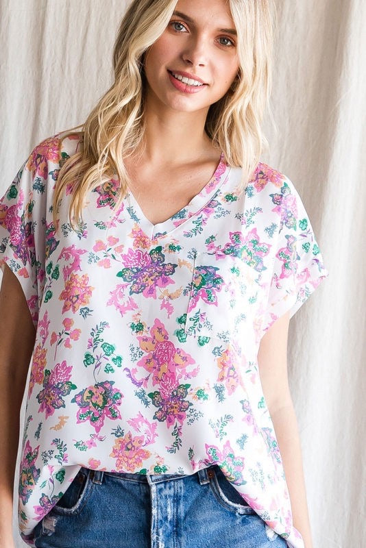 Flower Print Top w/ V-Neck Chest Pocket, Short Sleeves & Curved Hemline