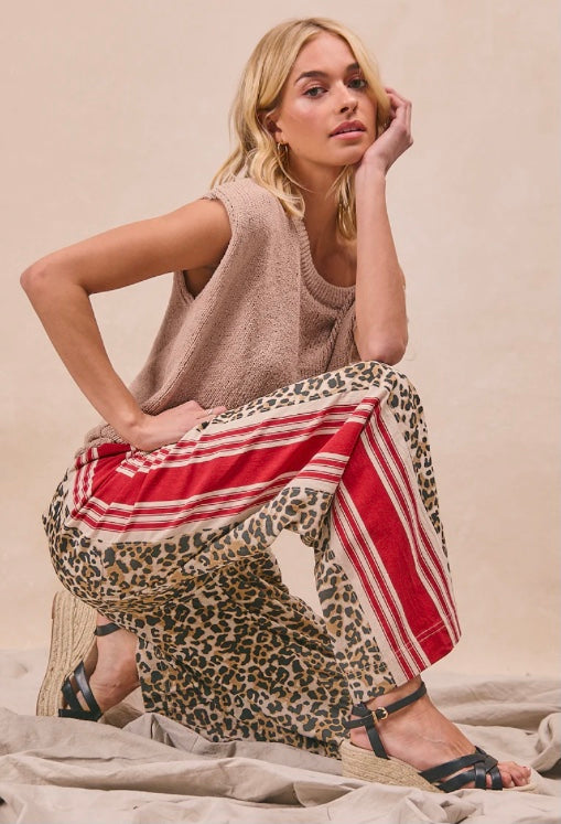 Leopard Side Contrast and Tucking Welt Pocket Detail Drawstring