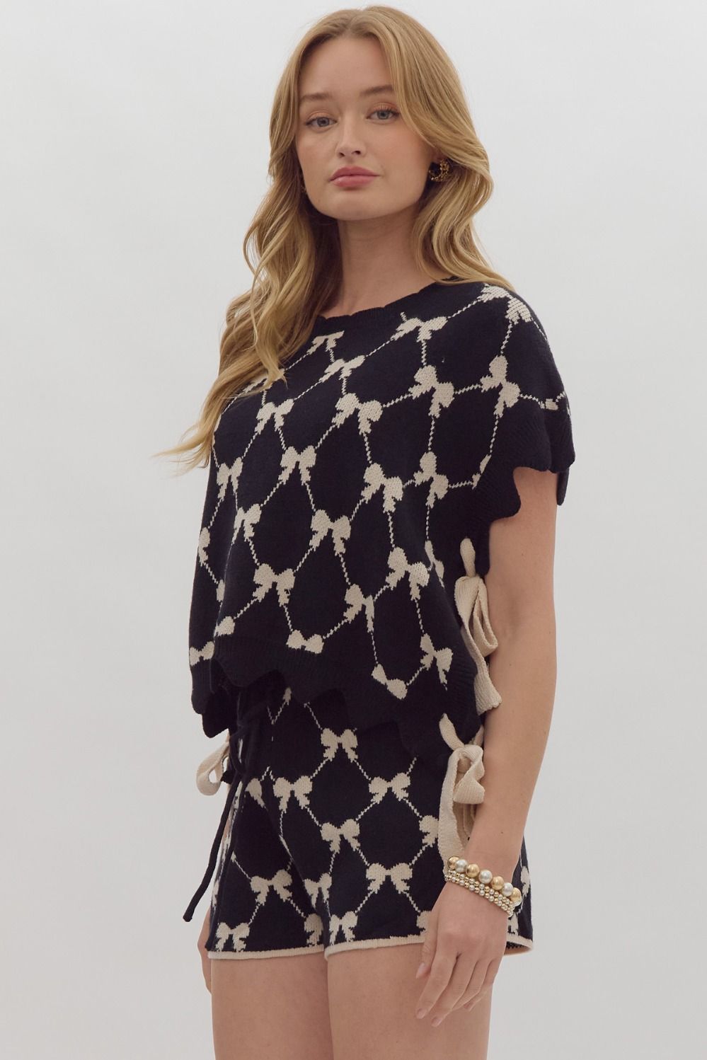 Bow Print Cropped Sweater Sweater Top w/ Self Tie at Sides