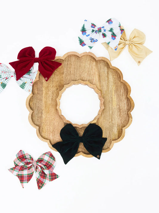 Magnetic Wreath Board w/ Bow