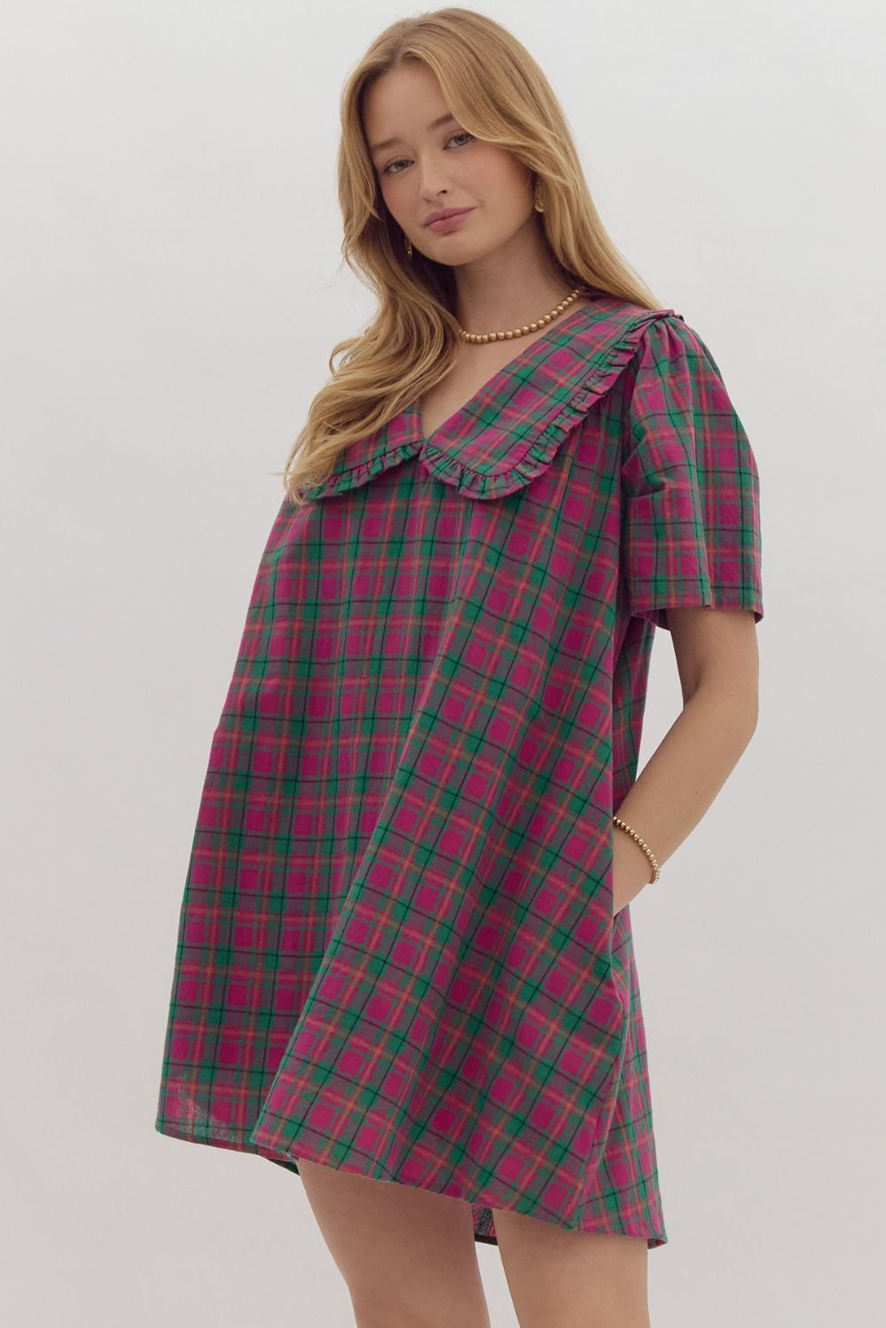 Plaid Print Short Sleeve V-Neck Mini Dress w/ Peter Pan Collar – Burnett's Boutique Plaid Print Short Sleeve V-Neck Mini Dress w/ Peter Pan Collar – Burnett's Boutique