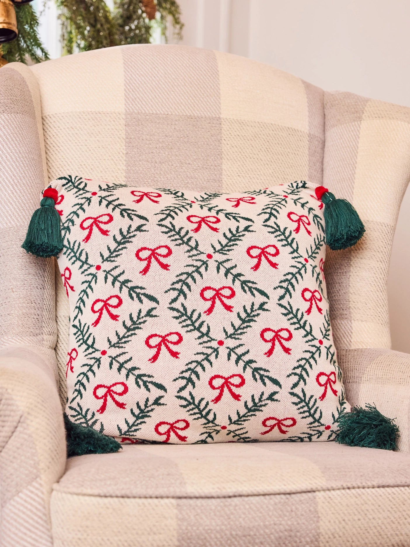 Holiday Trellis Square Pillow