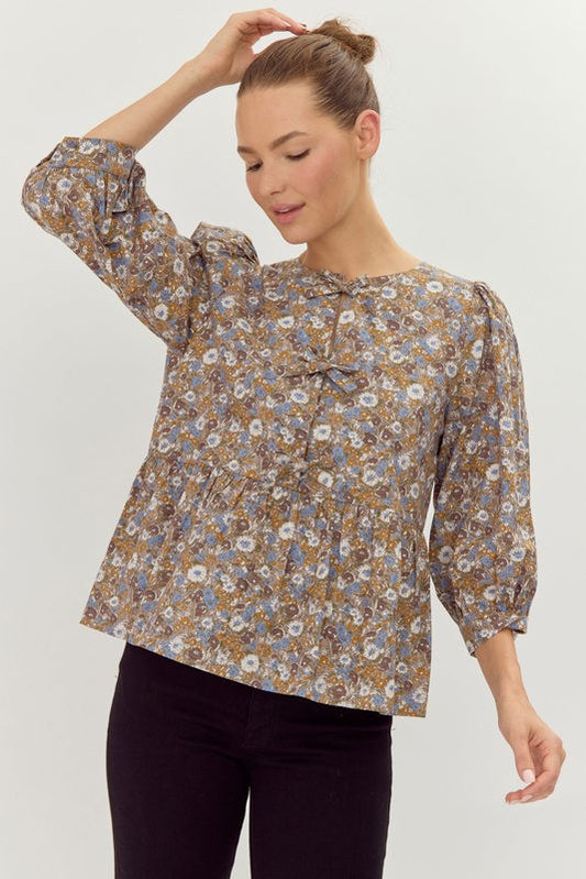 Flower print 3/4 peasant sleeves top
