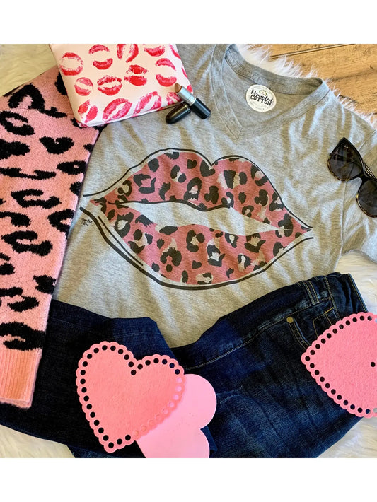 Leopard Kiss Tee