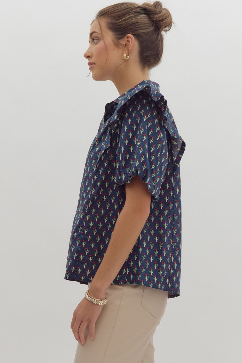 Floral print short puff sleeve button up collared top w/ Ruffle detail