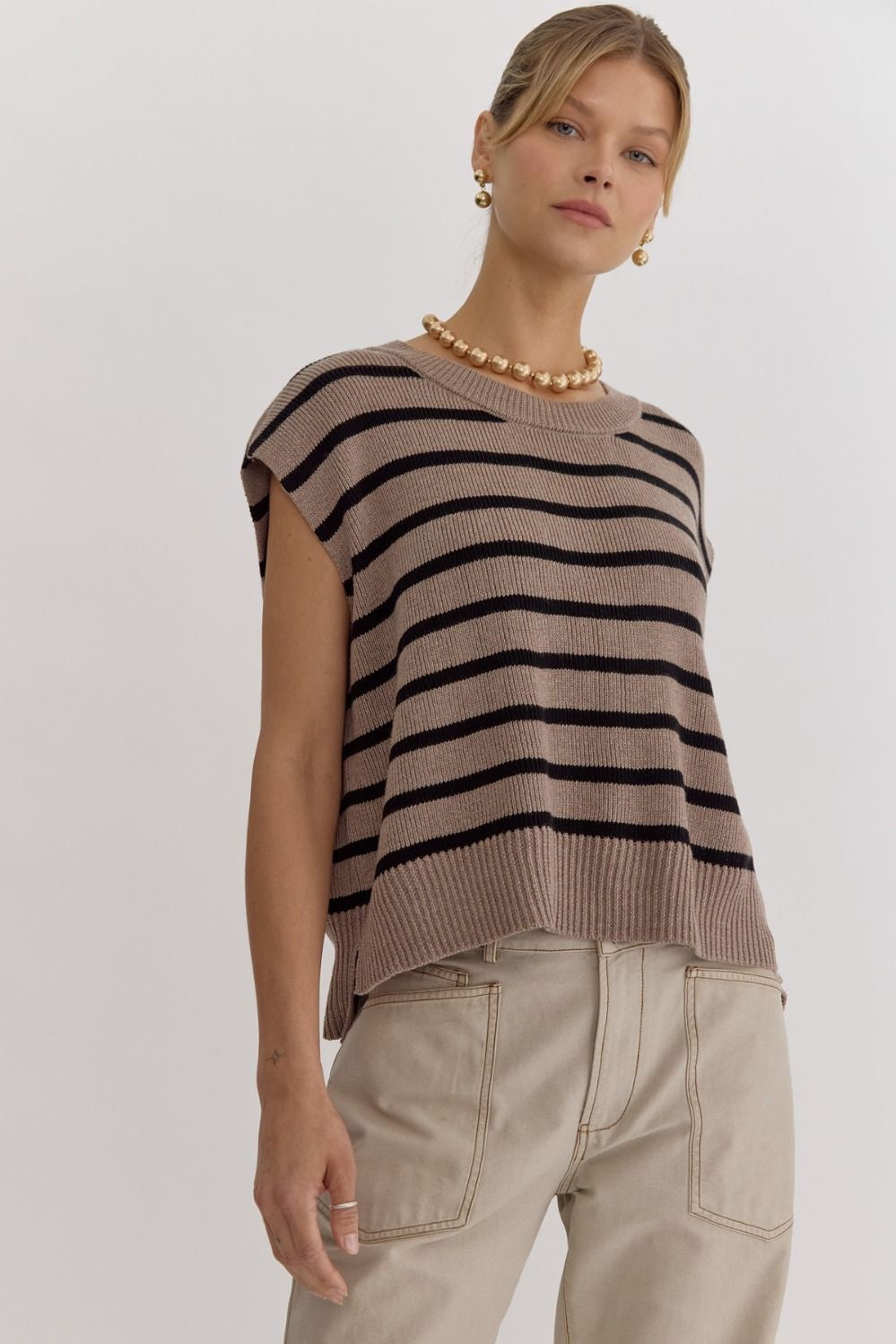 Stripe print round neck short sleeve knit top w/ slit at sides
