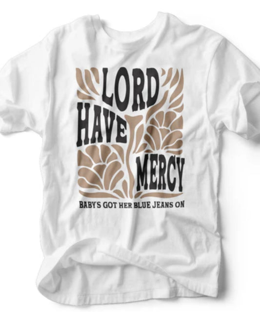 Lord have mercy baby’s got her blue jeans on tee