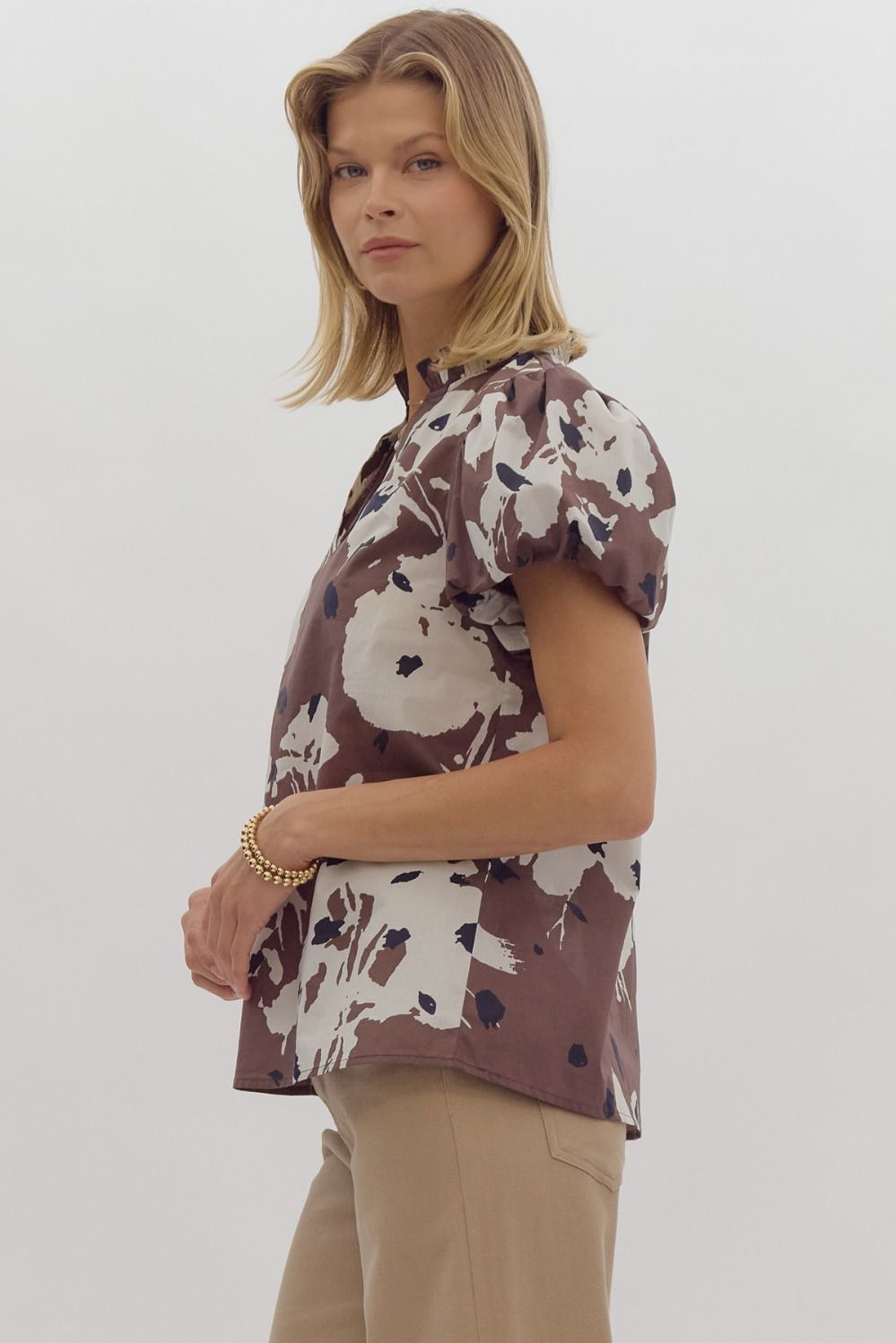 Printed short puff sleeve v-neck top w/ ruffled neckline