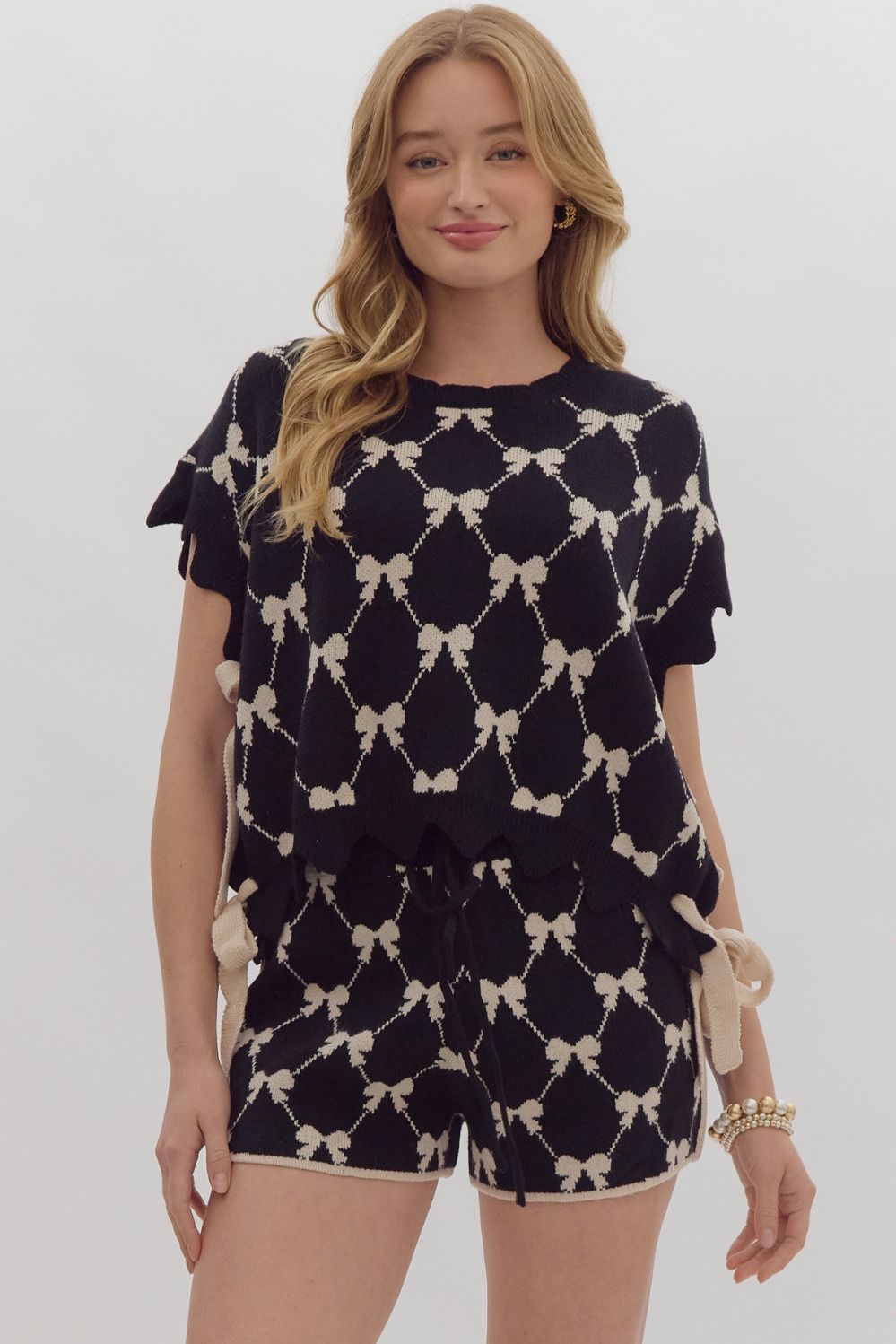 Bow Print Cropped Sweater Sweater Top w/ Self Tie at Sides