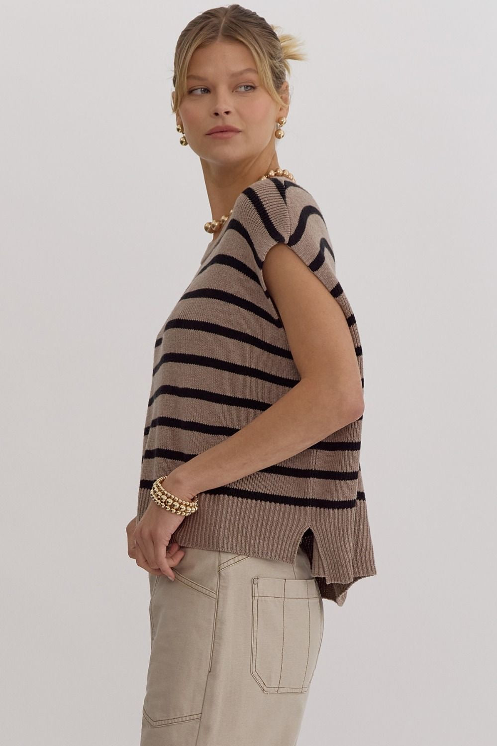 Stripe print round neck short sleeve knit top w/ slit at sides