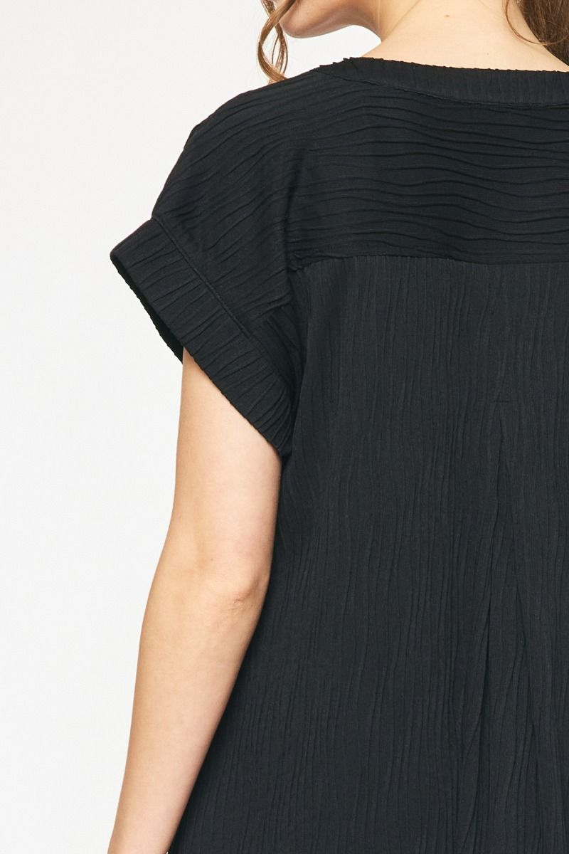 Solid Textured Short Sleeve V Neck Mini Dress w/ Pockets